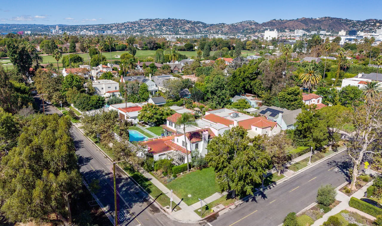 501 N Cahuenga Blvd.