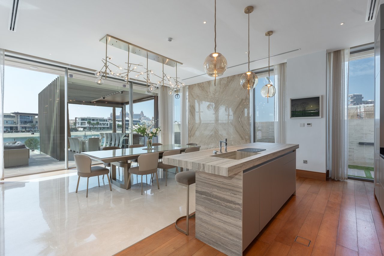 Signature Villas Frond G