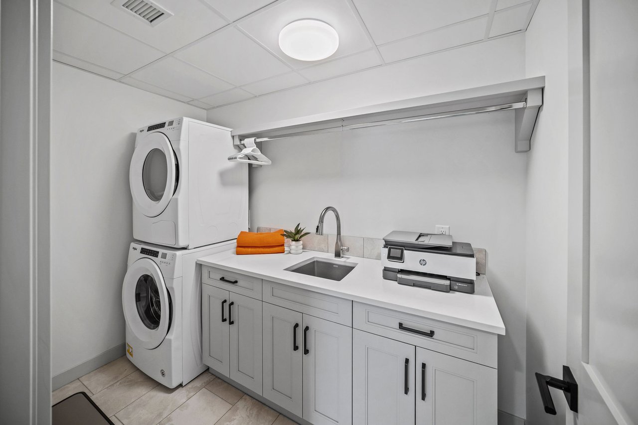 Jack Pine Lodge Penthouse 308