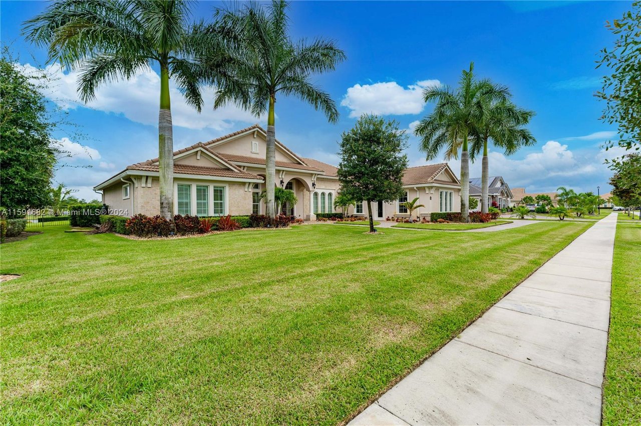 5669 S Sterling Ranch Dr