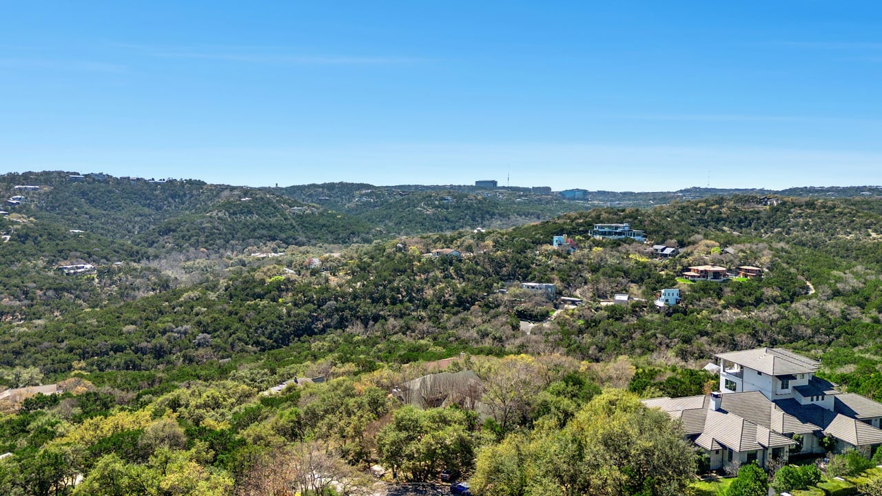 Westlake Area Property Available With City Views!