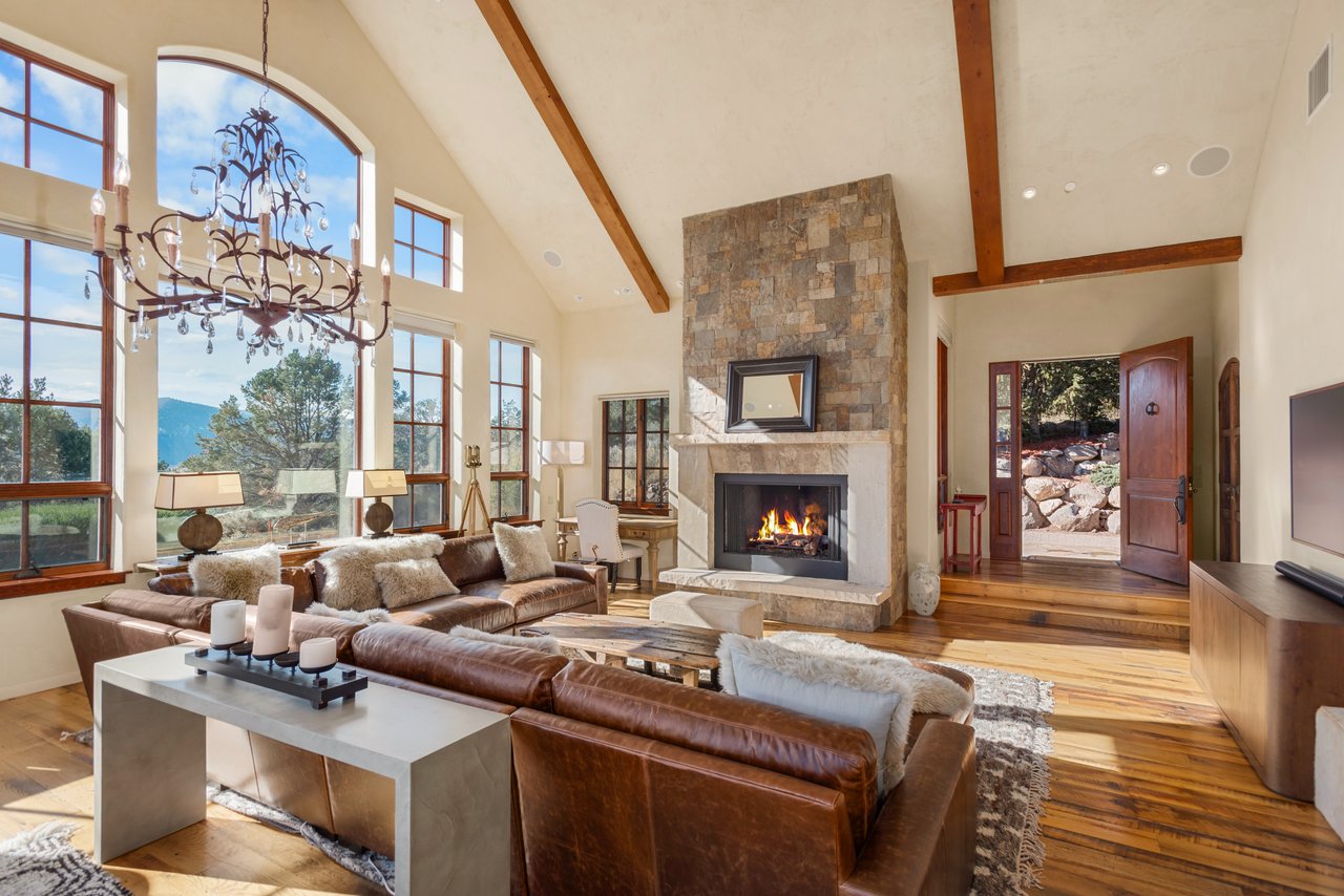 Tuscany-Inspired Estate with Panoramic Mt. Sopris Views