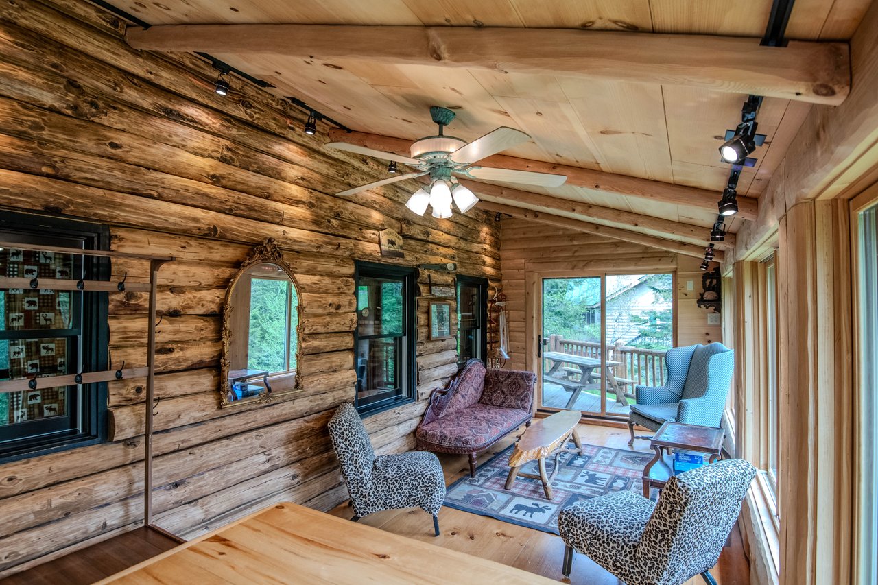 76 Johnson Loop