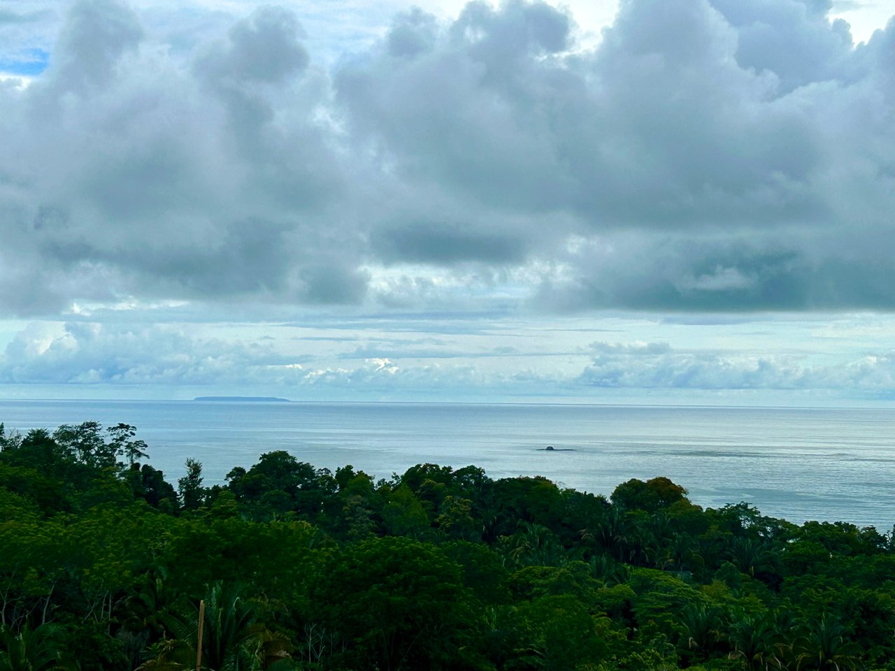 Ocean View Property in Playa Hermosa - Over 1 Acre