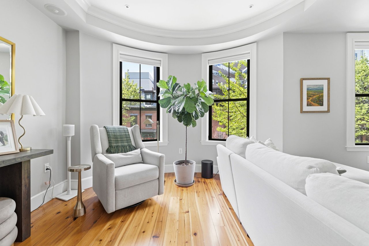 98 E Brookline St #2