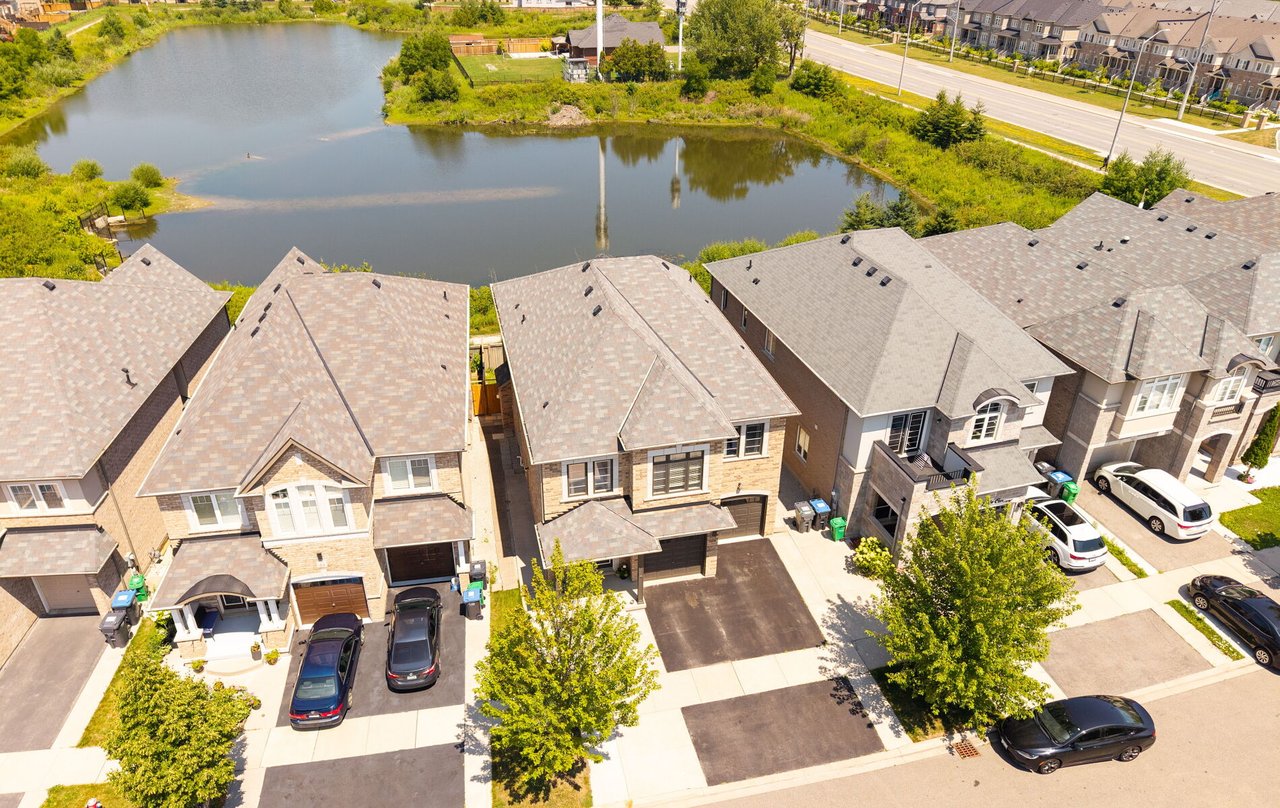 46 Lola Crescent