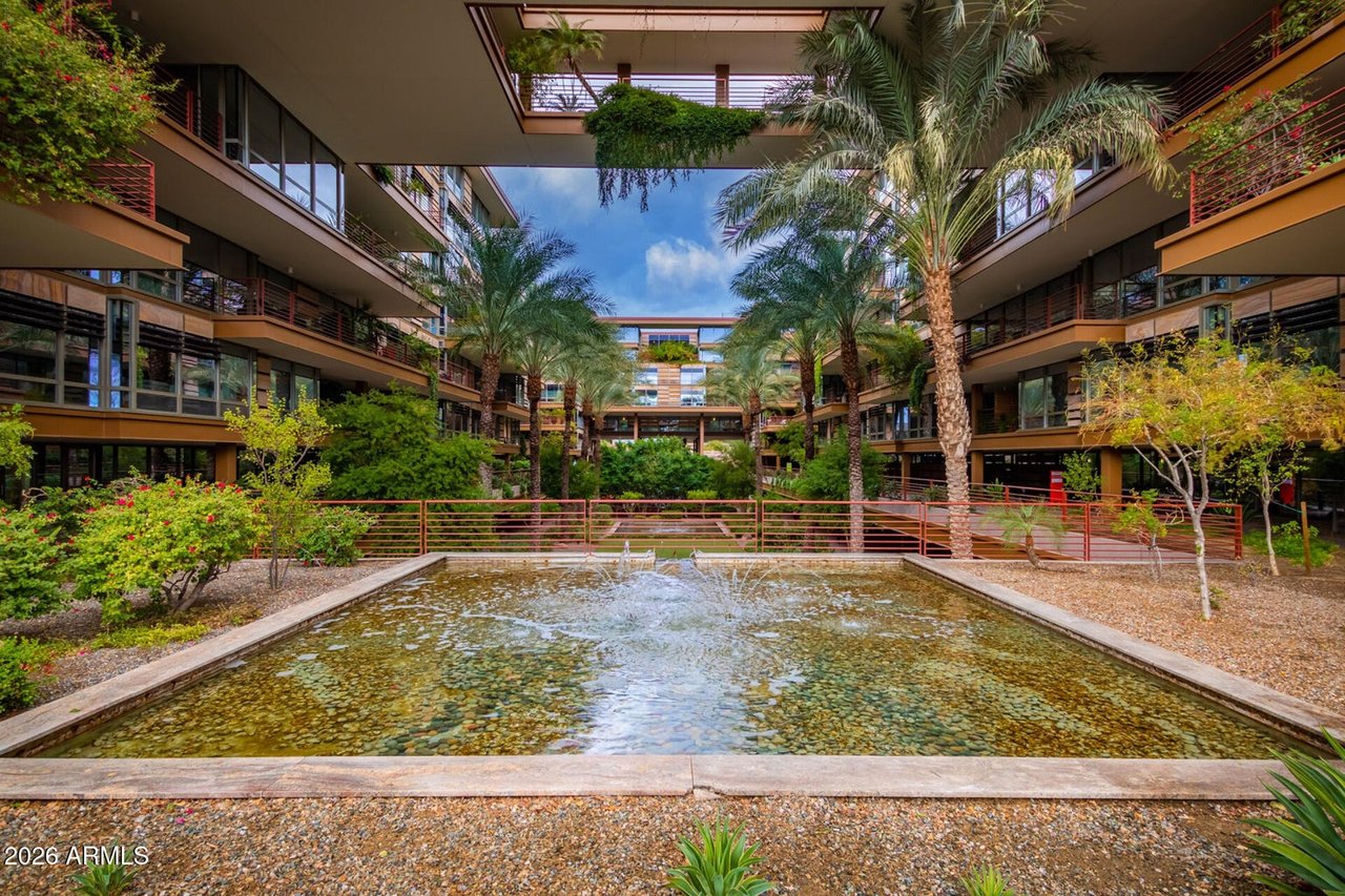 7127 E Rancho Vista Dr, #3009