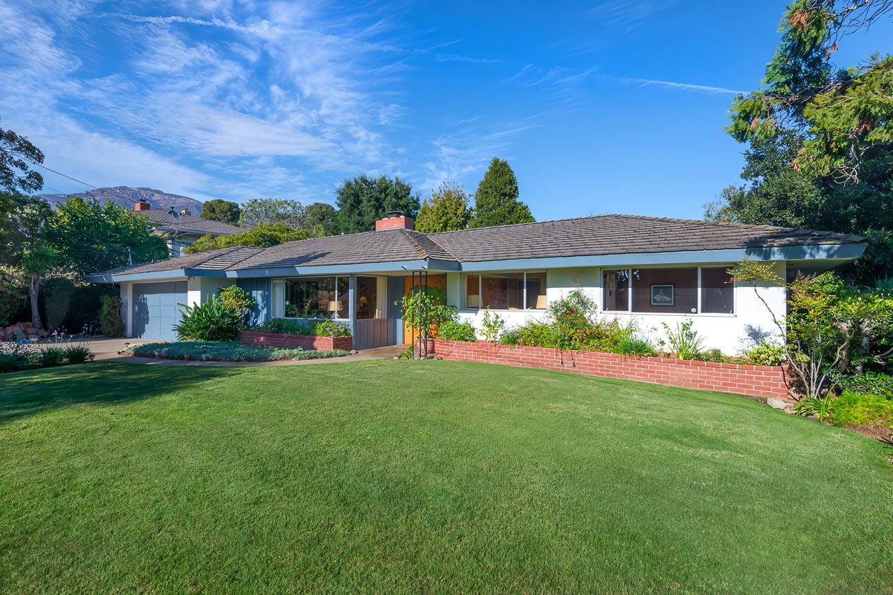 1008 Winther Way