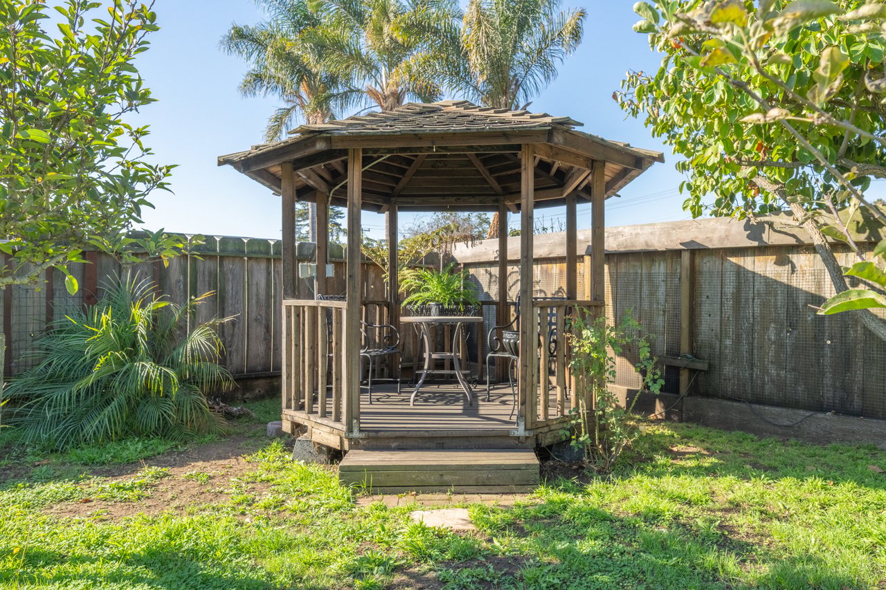 Charming Salinas Home and Garden