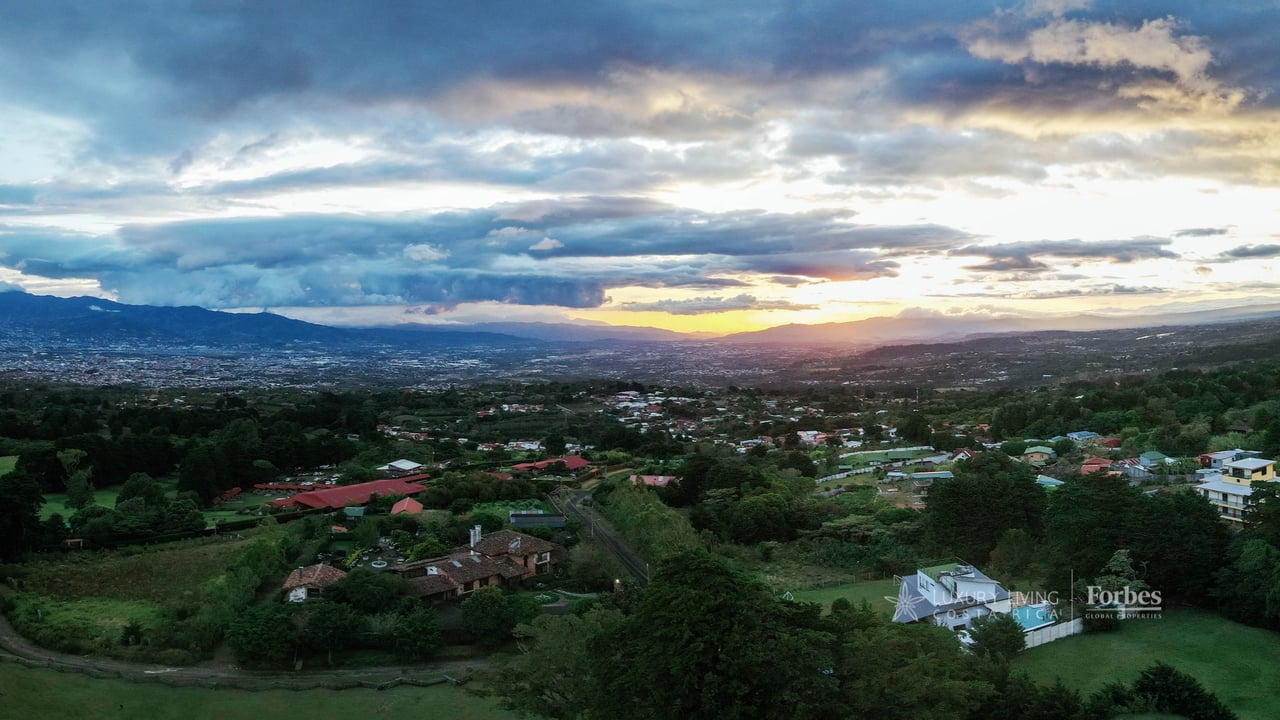21325 - The Views Mountain Estate in San Jose de la Montaña