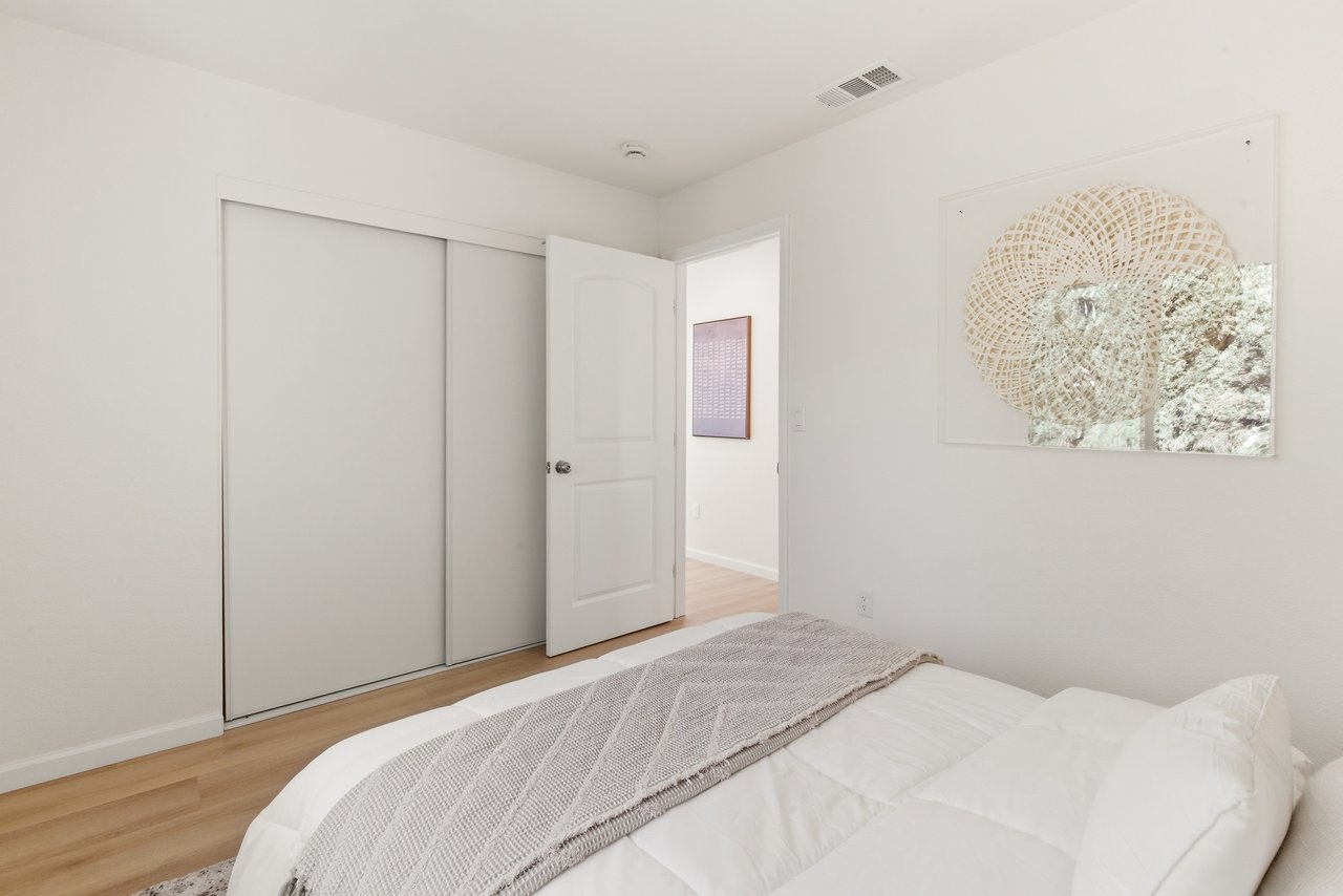 1505 Barkley Mountain Way