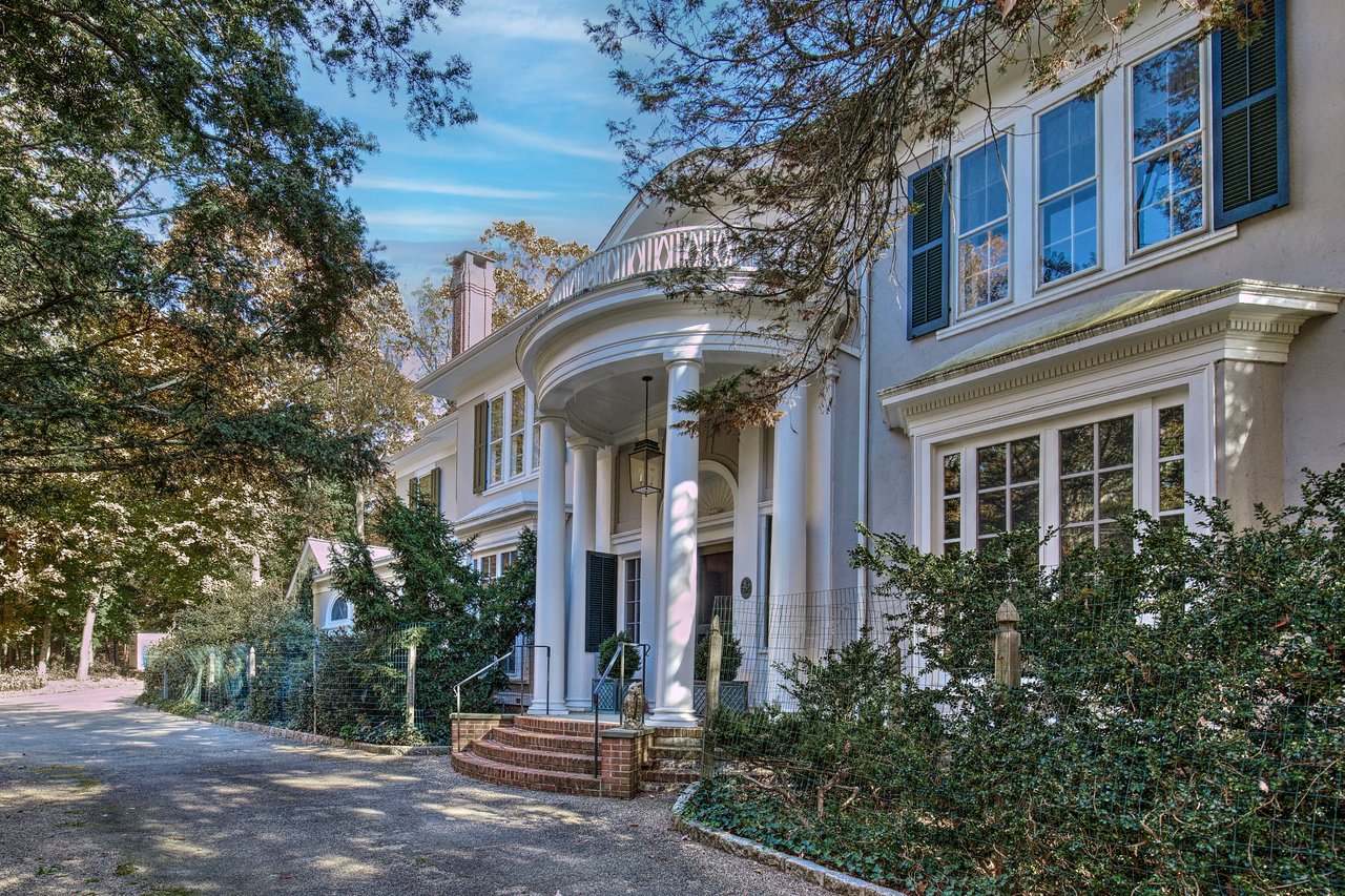 Discover the Charm of 431 Claremont Rd, Bernardsville, NJ