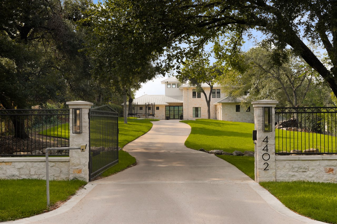 4402 Aqua Verde Dr