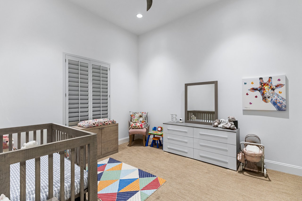 8832 E WETHERSFIELD Road