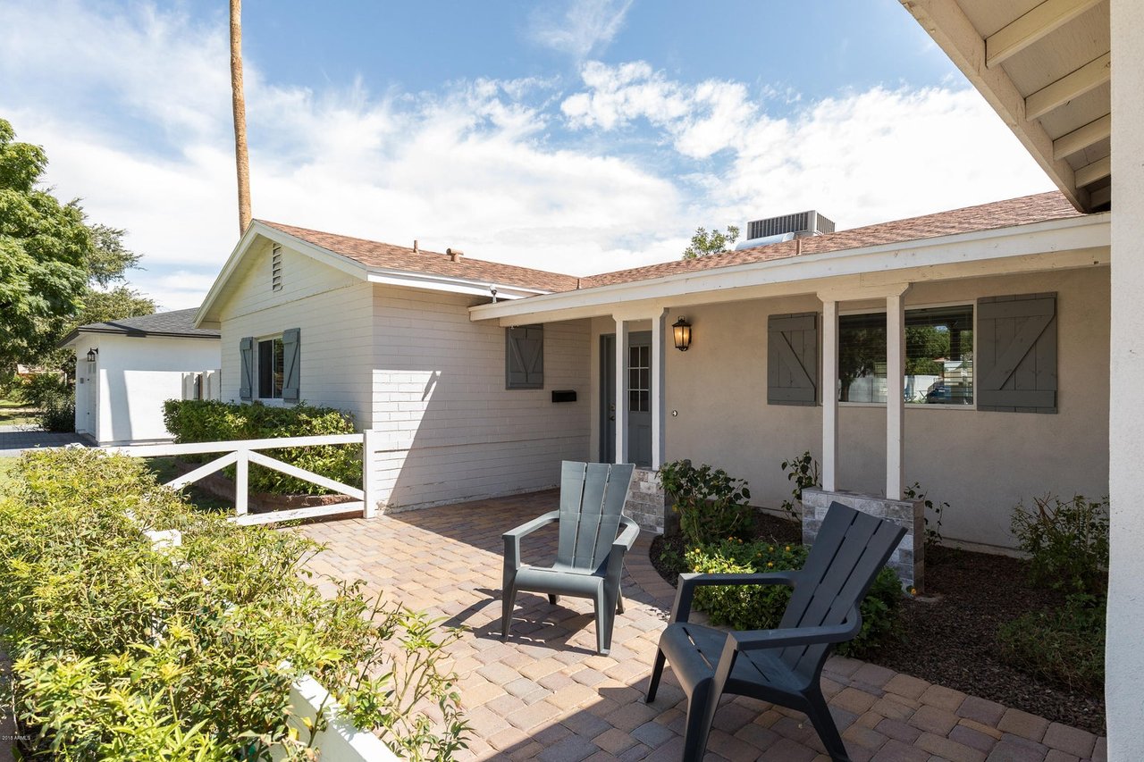 4009 E AVALON Dr