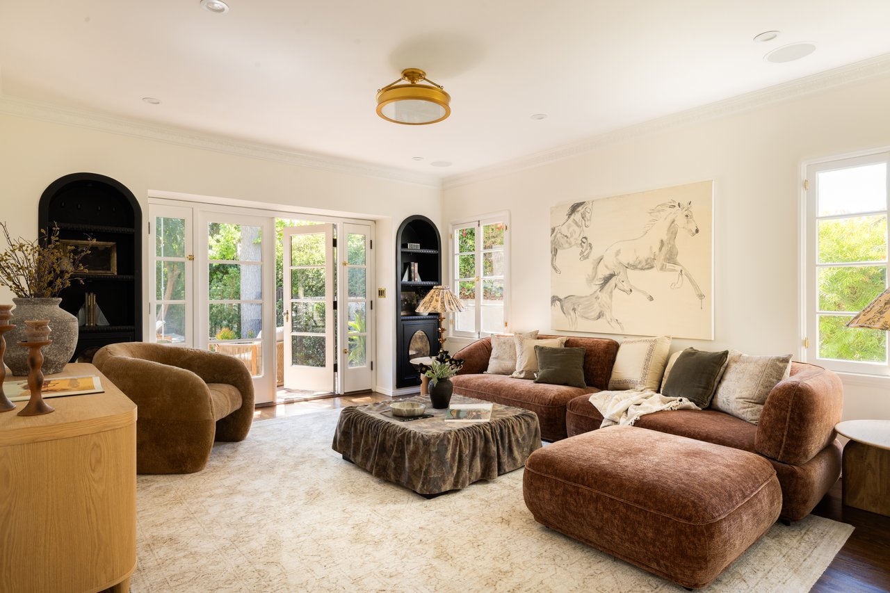 146 S Martel Ave, Beverly Grove 