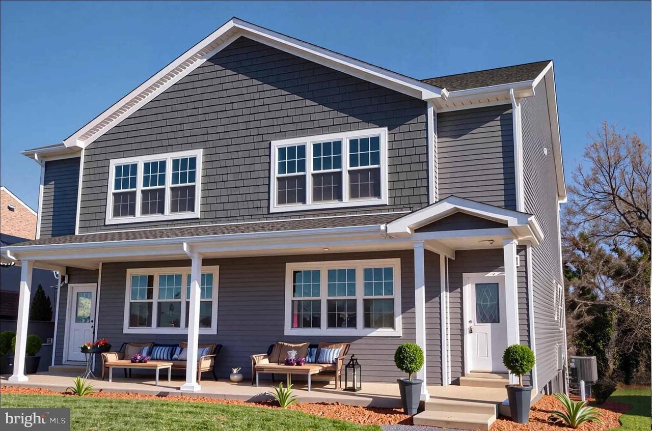 126 Strasburg Rd W