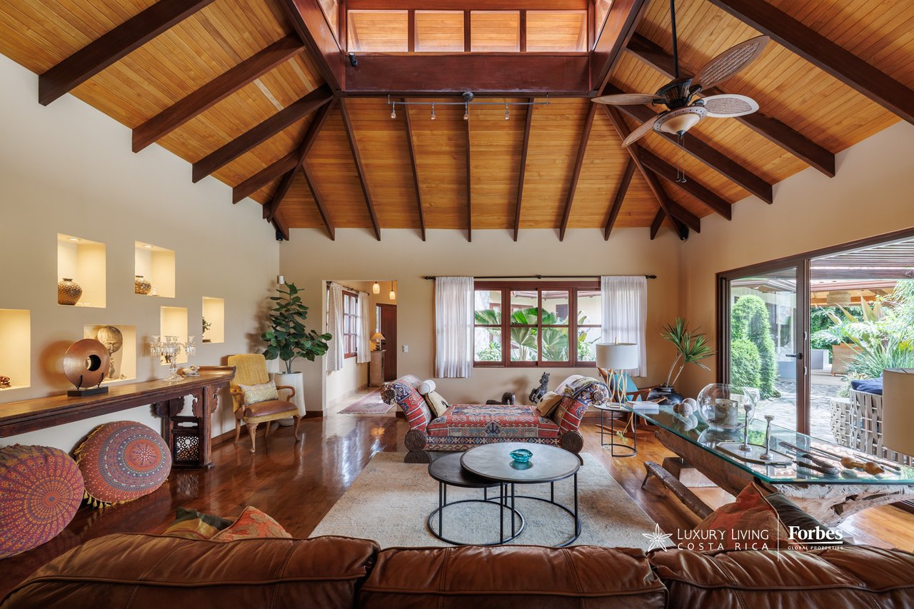 21470 - The Atenas Estate: Residencia de Lujo en Venta en Atenas