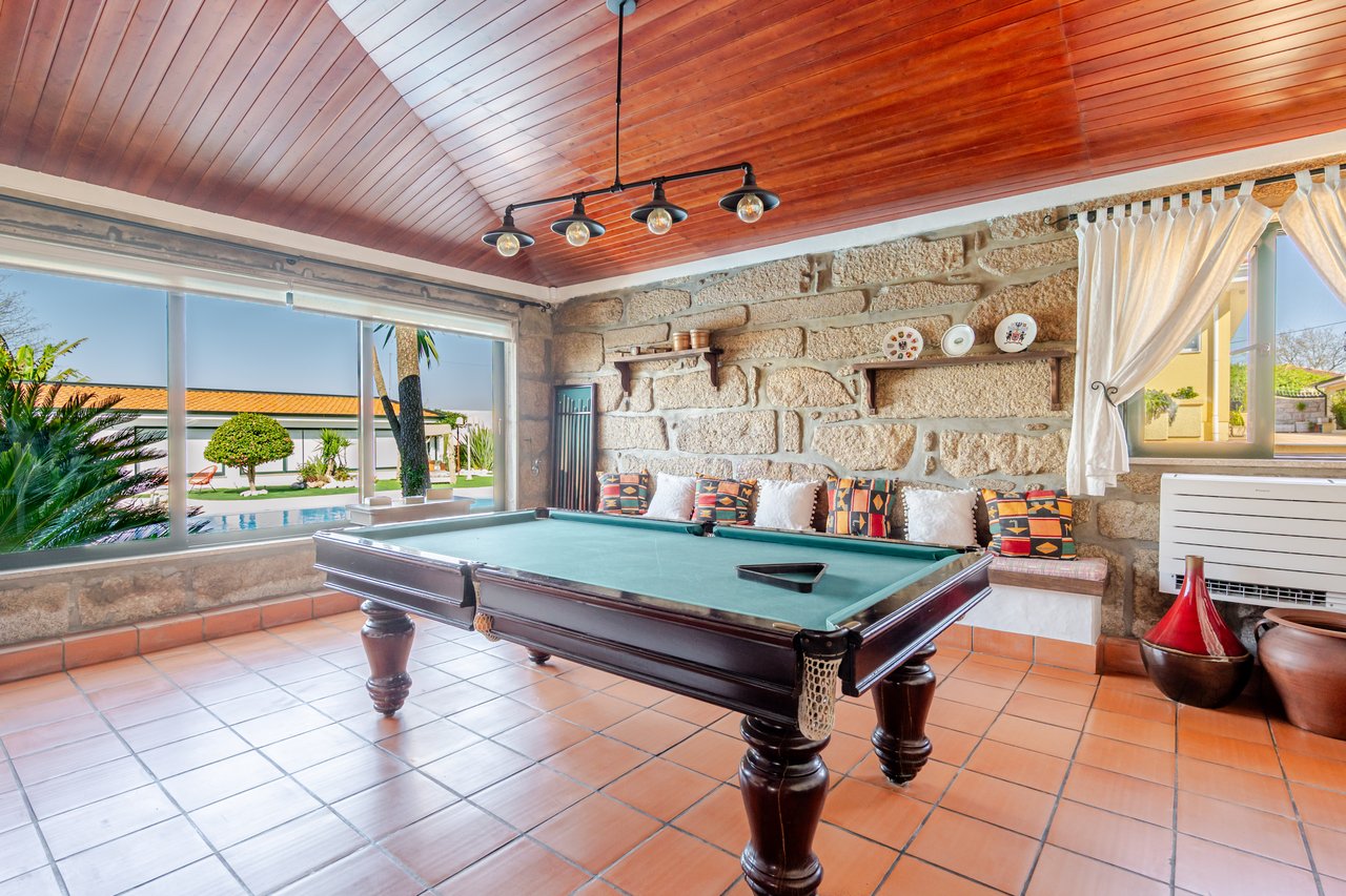 Exceptional Renovated Estate with 4 Residences, Pool & Orchard Near Porto