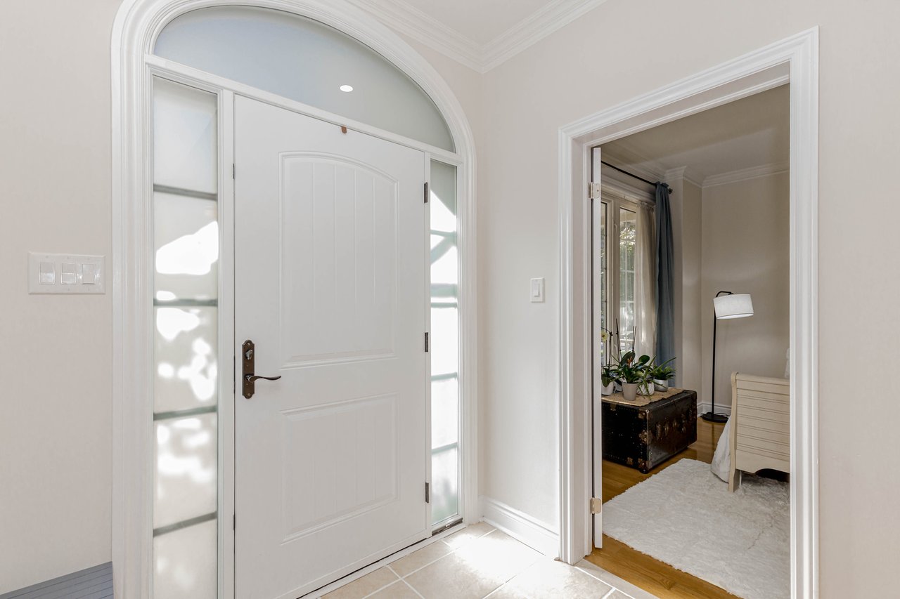 7108 Gablehurst Crescent