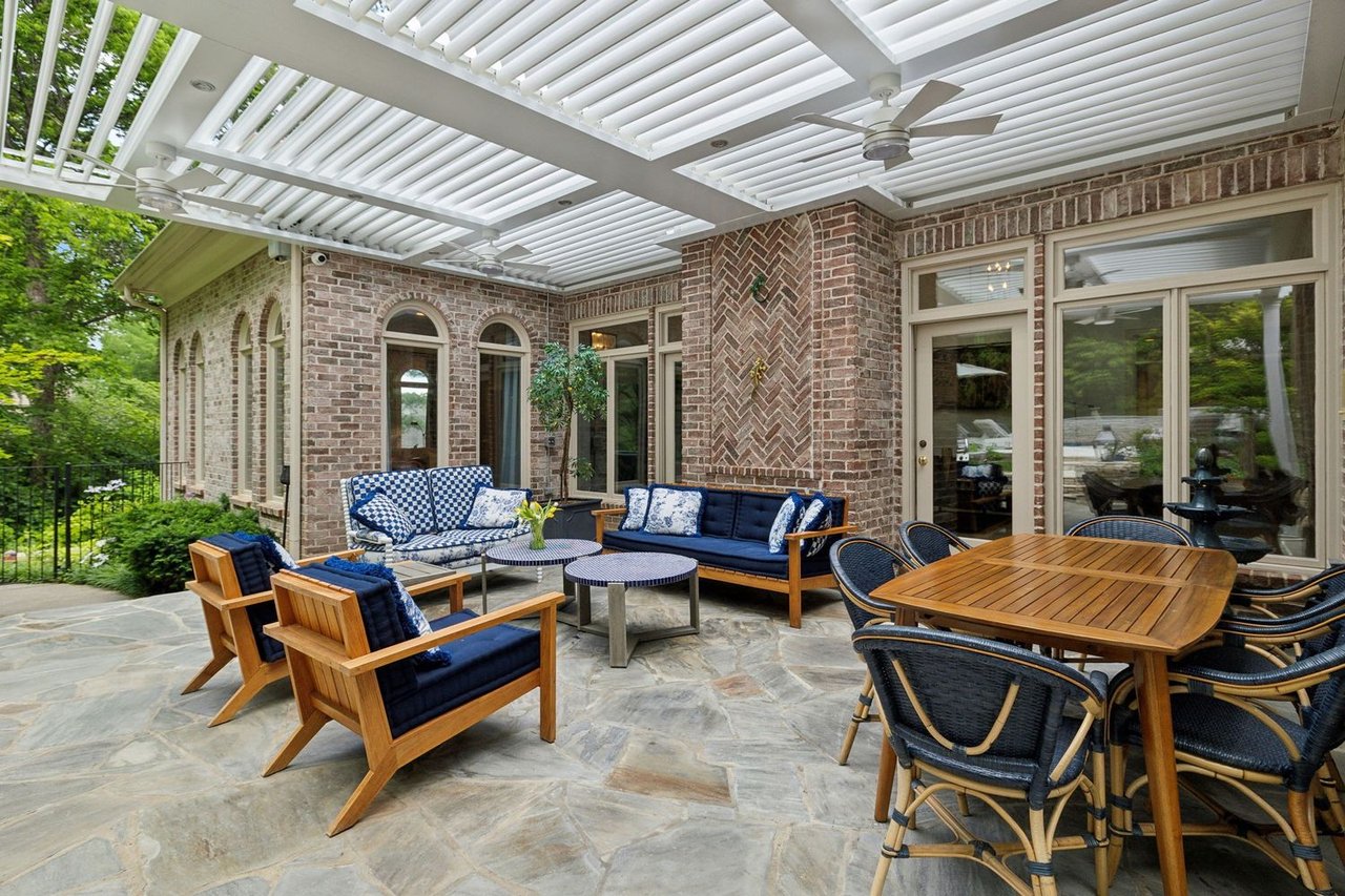 915 Calloway Dr