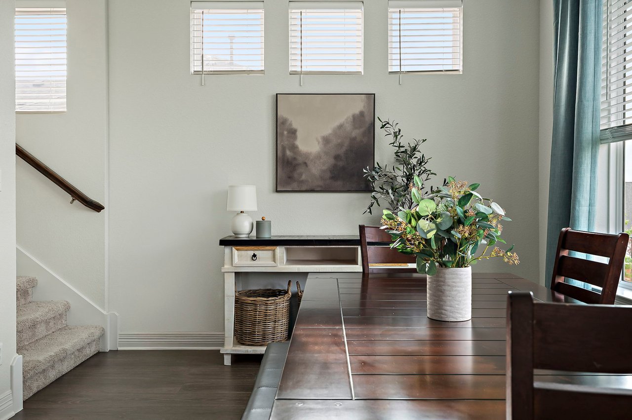 Contemporary Sweetwater Stunner