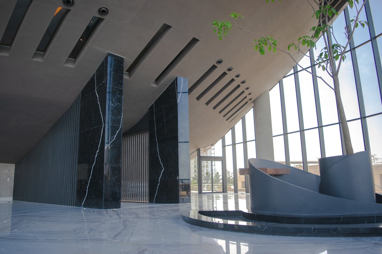 Shark Tower Puerto Cancún