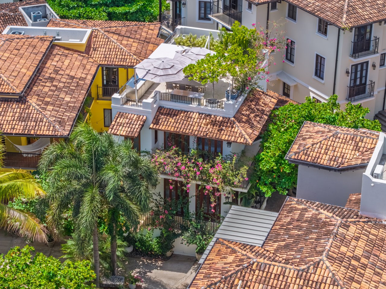 25 Paseo Del Mar | Best-Priced Beachfront Home in Las Catalinas