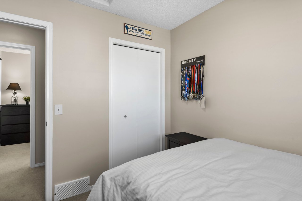 36 Hidden Hills Road NW