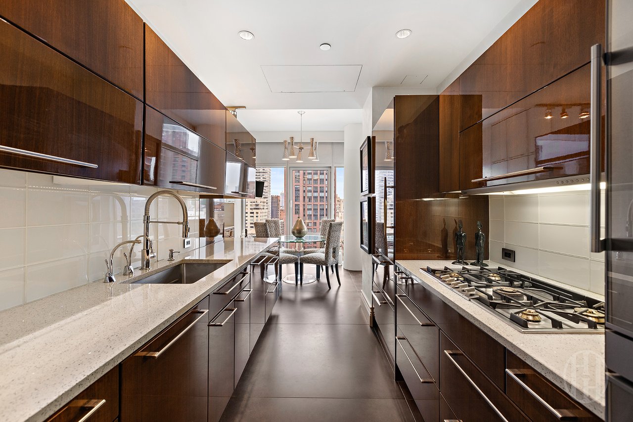 310 East 53rd Street #16C