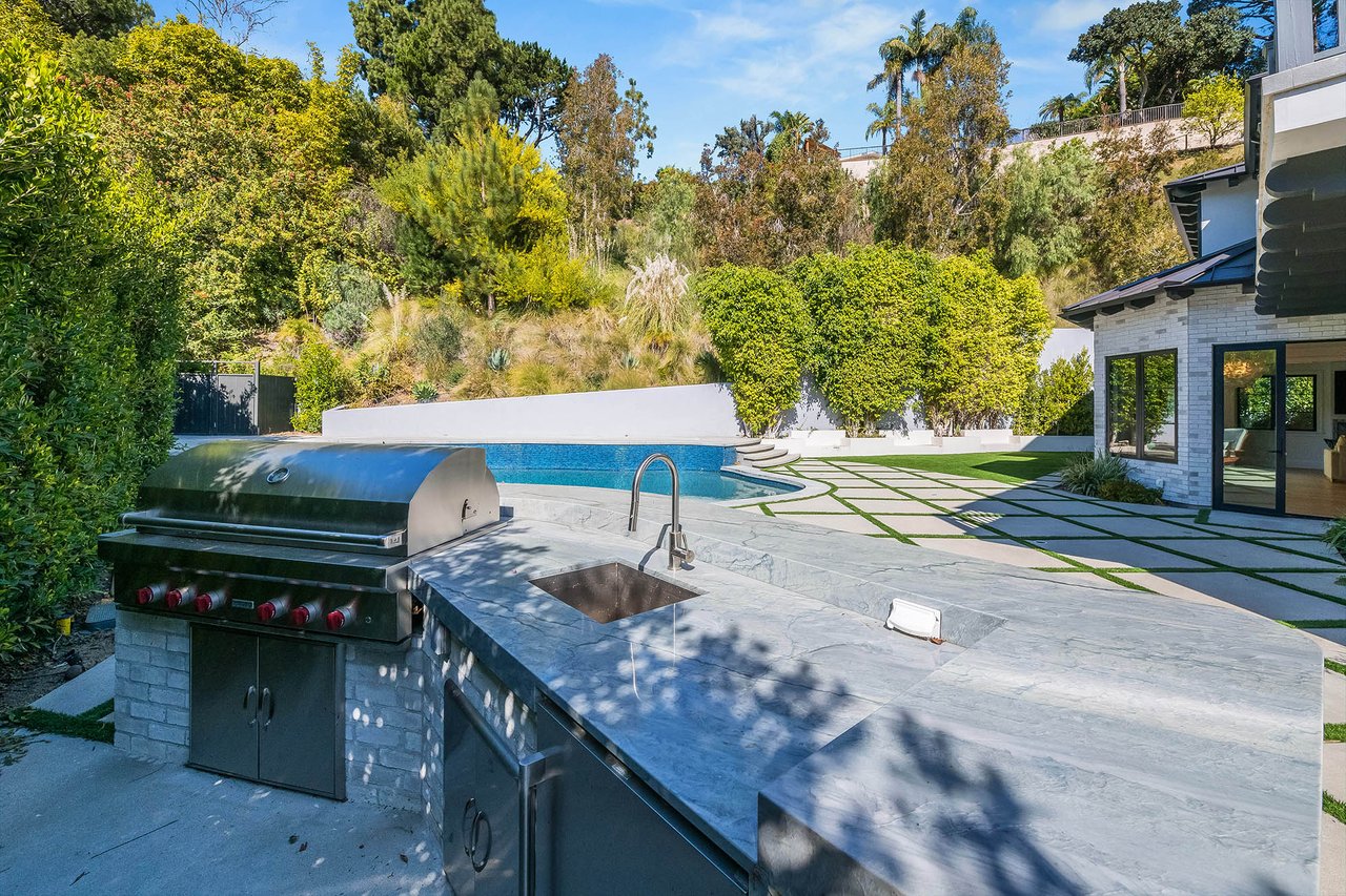 1348 Marinette Rd, Pacific Palisades 