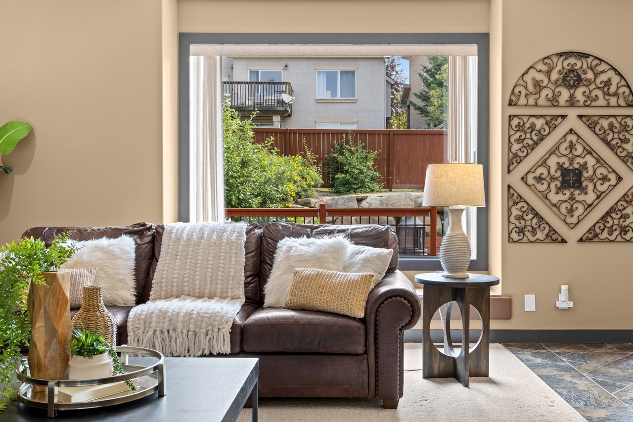 139 Tuscany Ridge Close NW