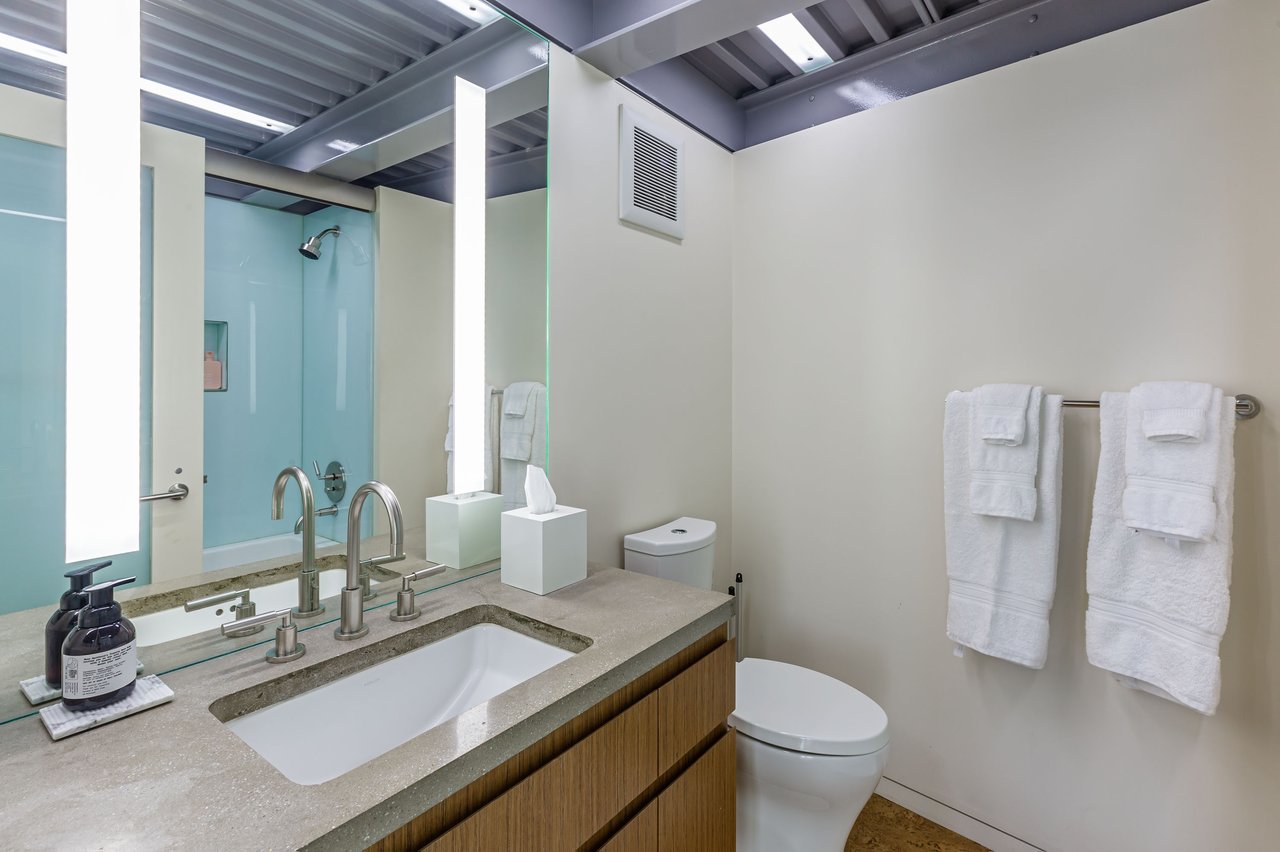 6525 Point Lechuza Dr