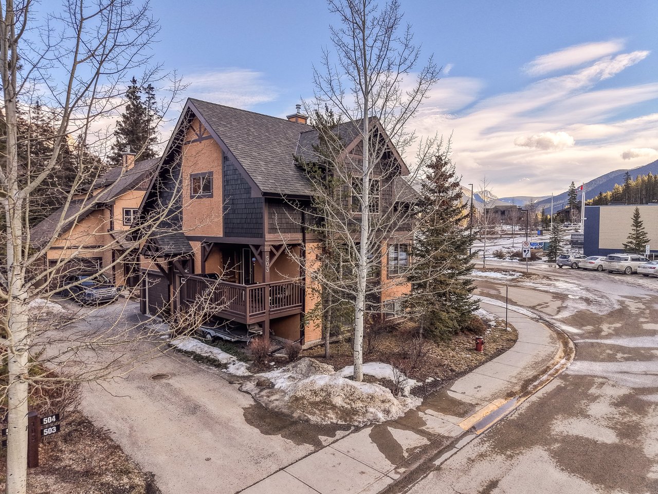 503 - 108 Armstrong Place