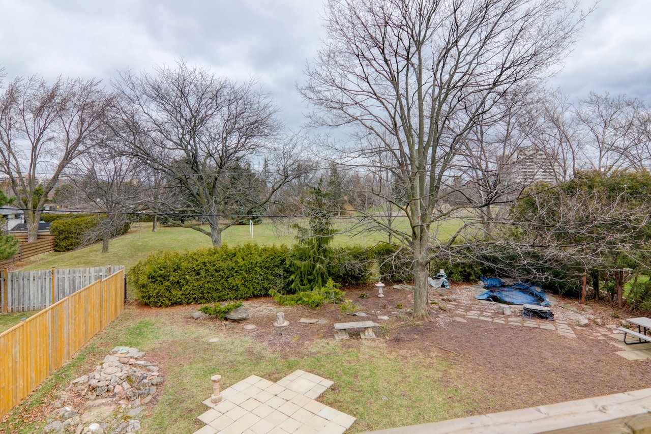 1191 Newton Road, Oakville