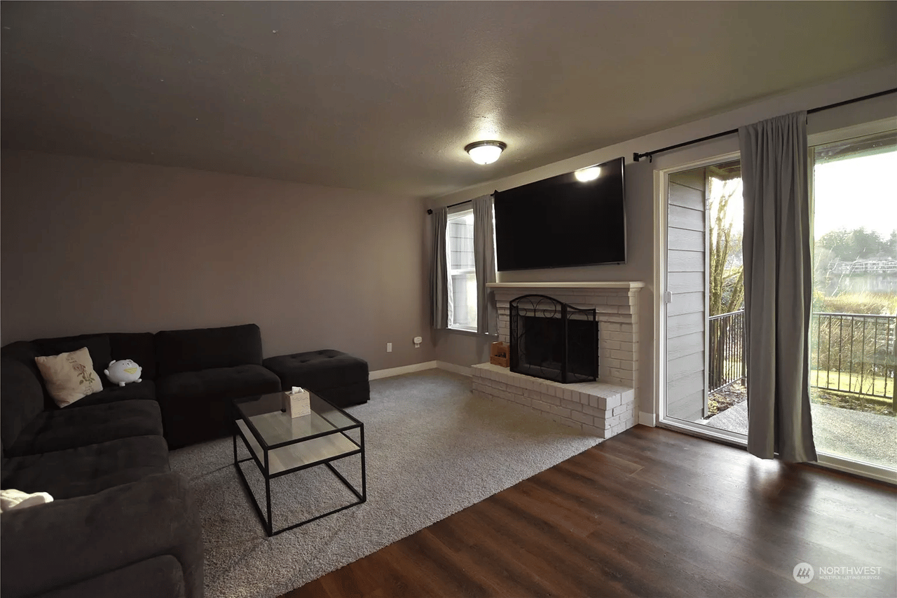 820 E Cady Road #G105