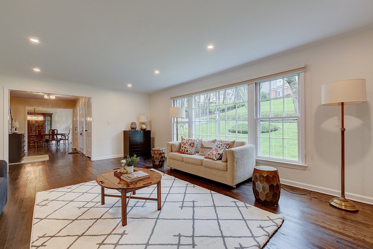 11 Ramsey Dr