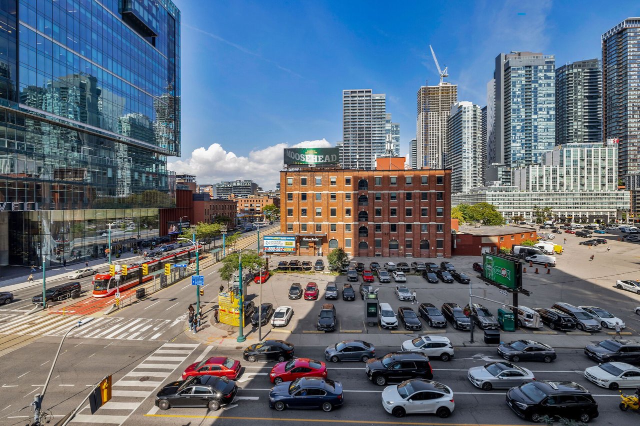 397 Front Street #605