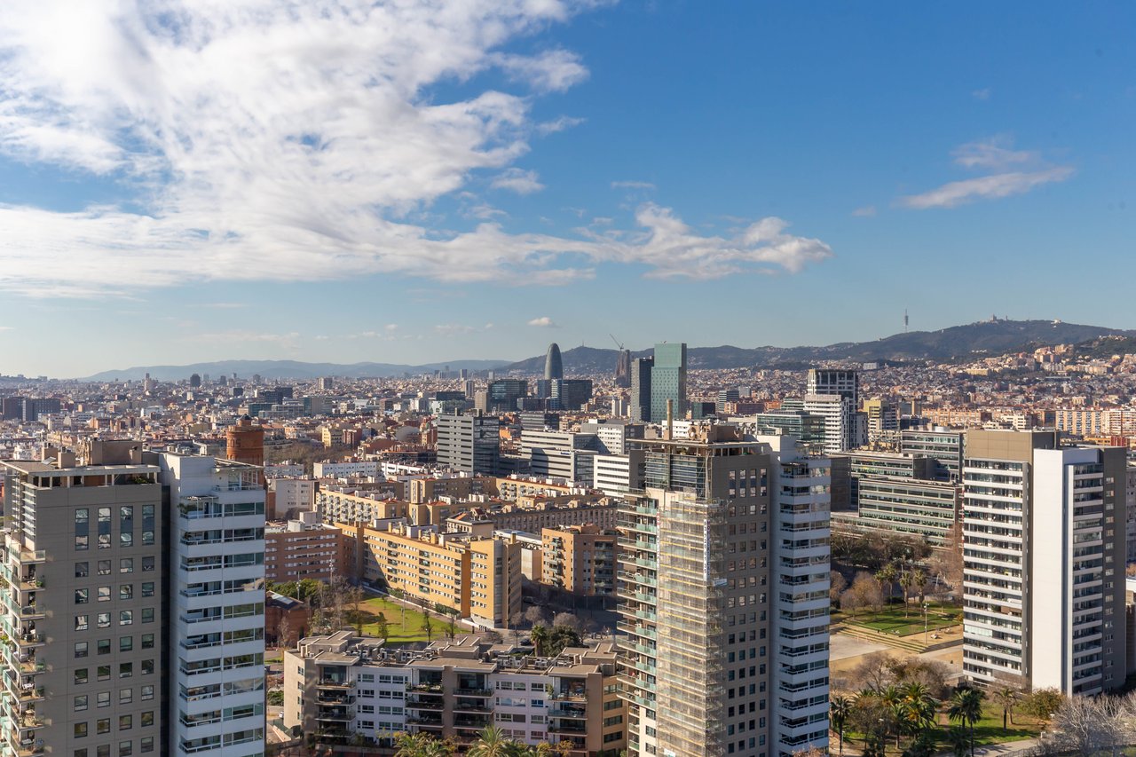 Luxury penthouse in Diagonal Mar, with views and pool 