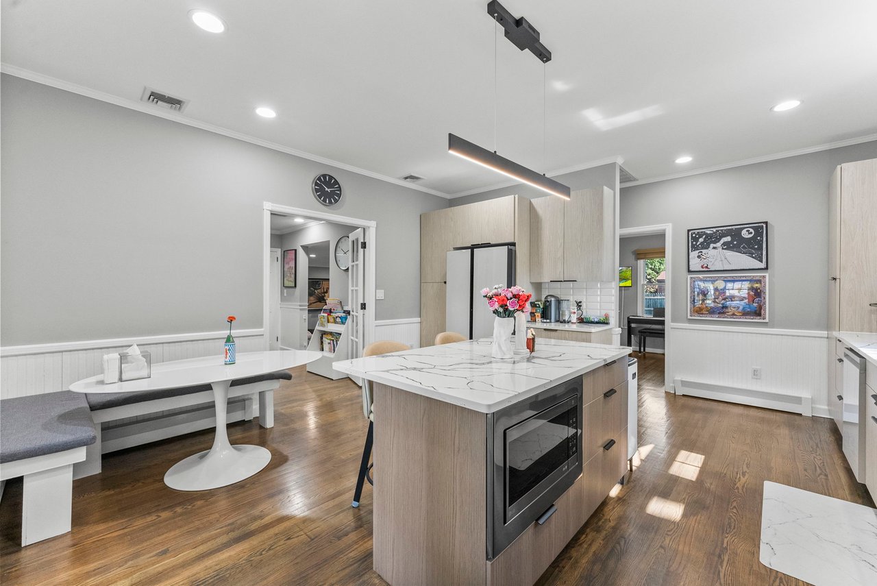 200 Hillside Ave, River Edge, NJ 07661