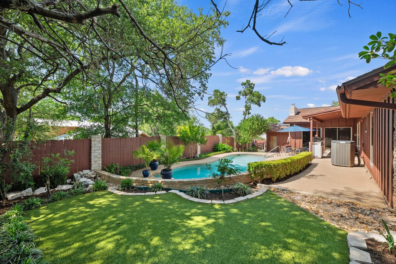 7602 Parkview Circle