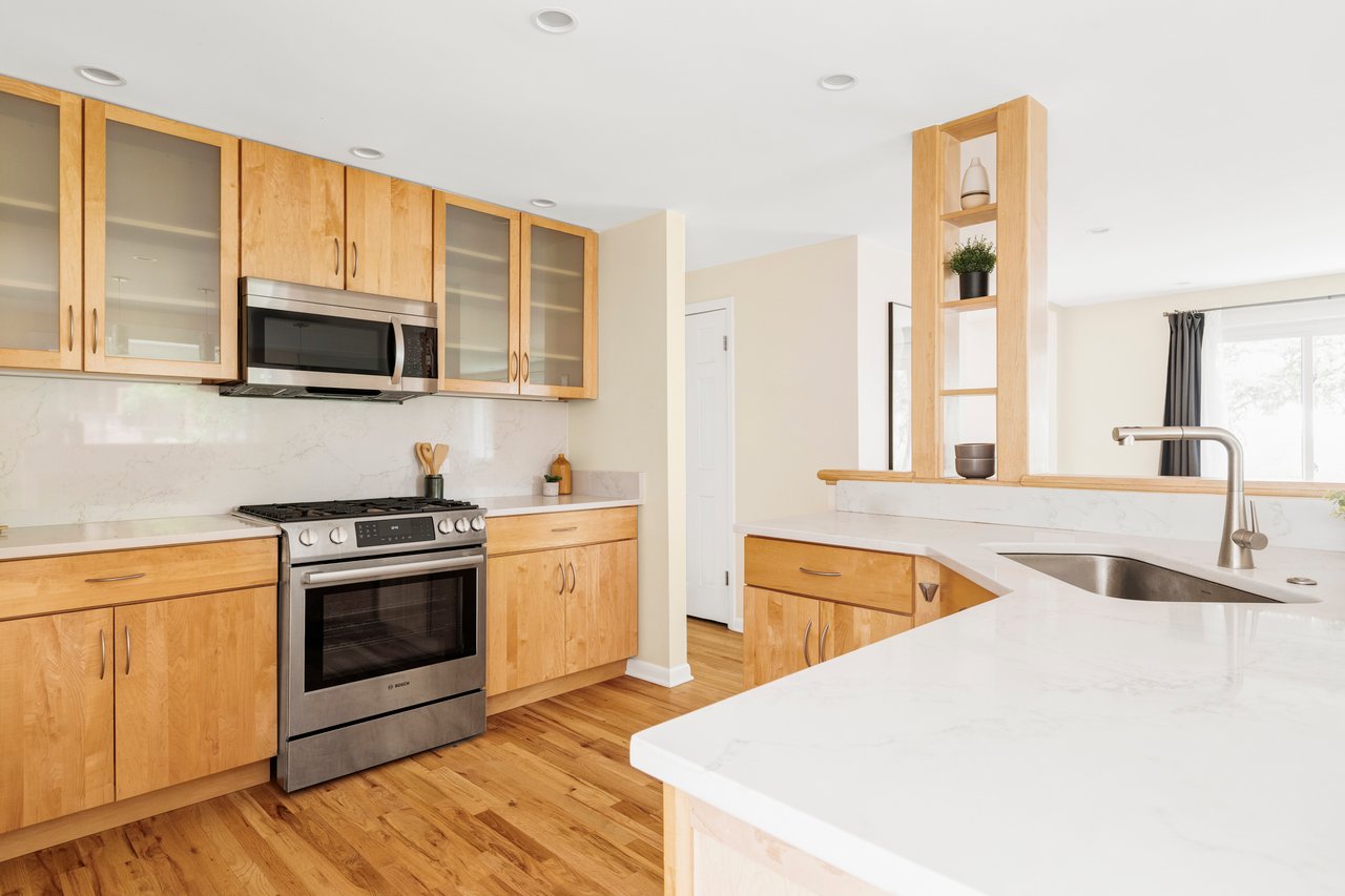 2085 Alpine Drive