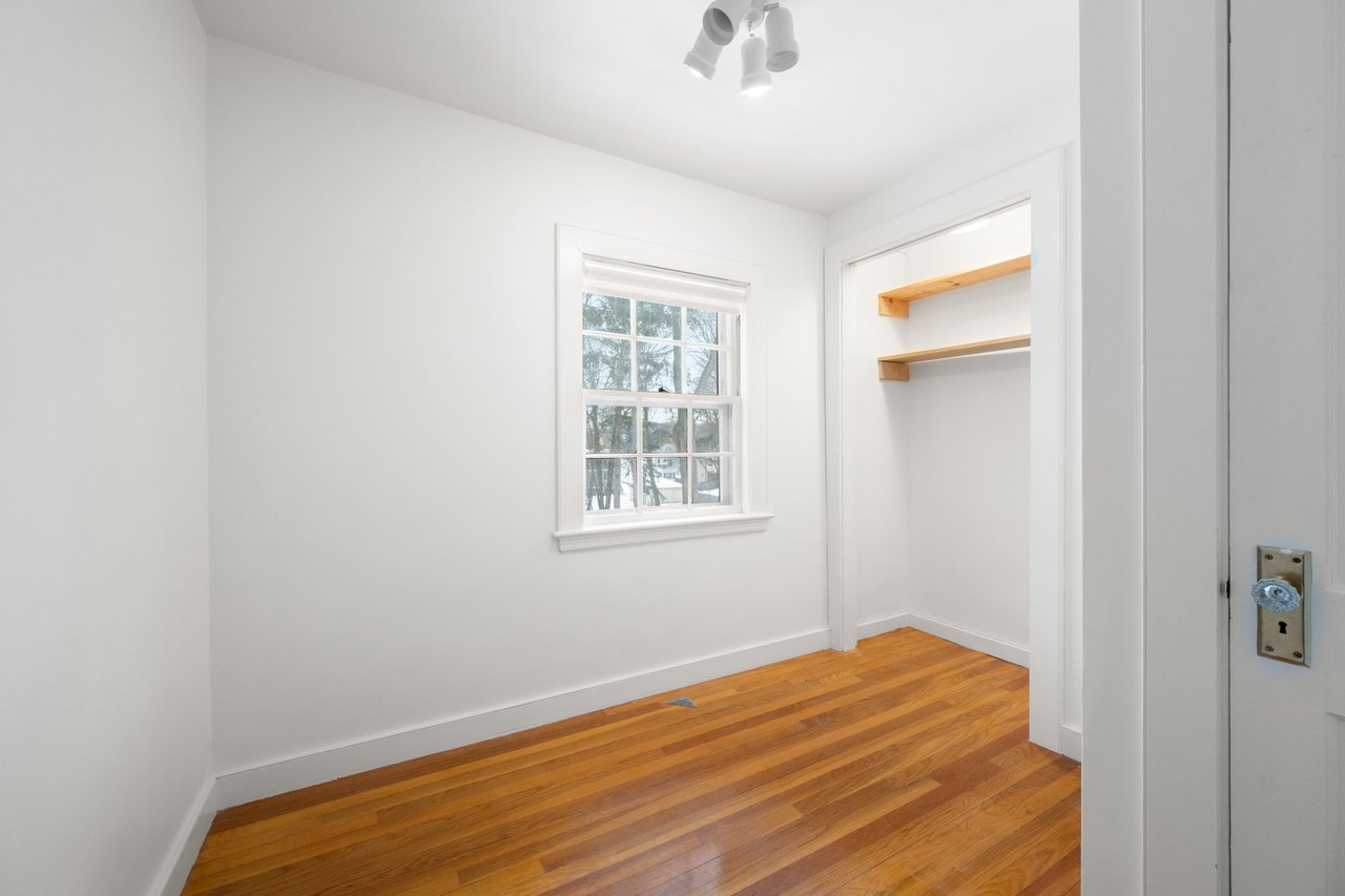 17 Hilburn St