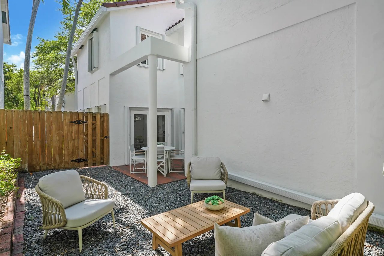 3172 Virginia Street