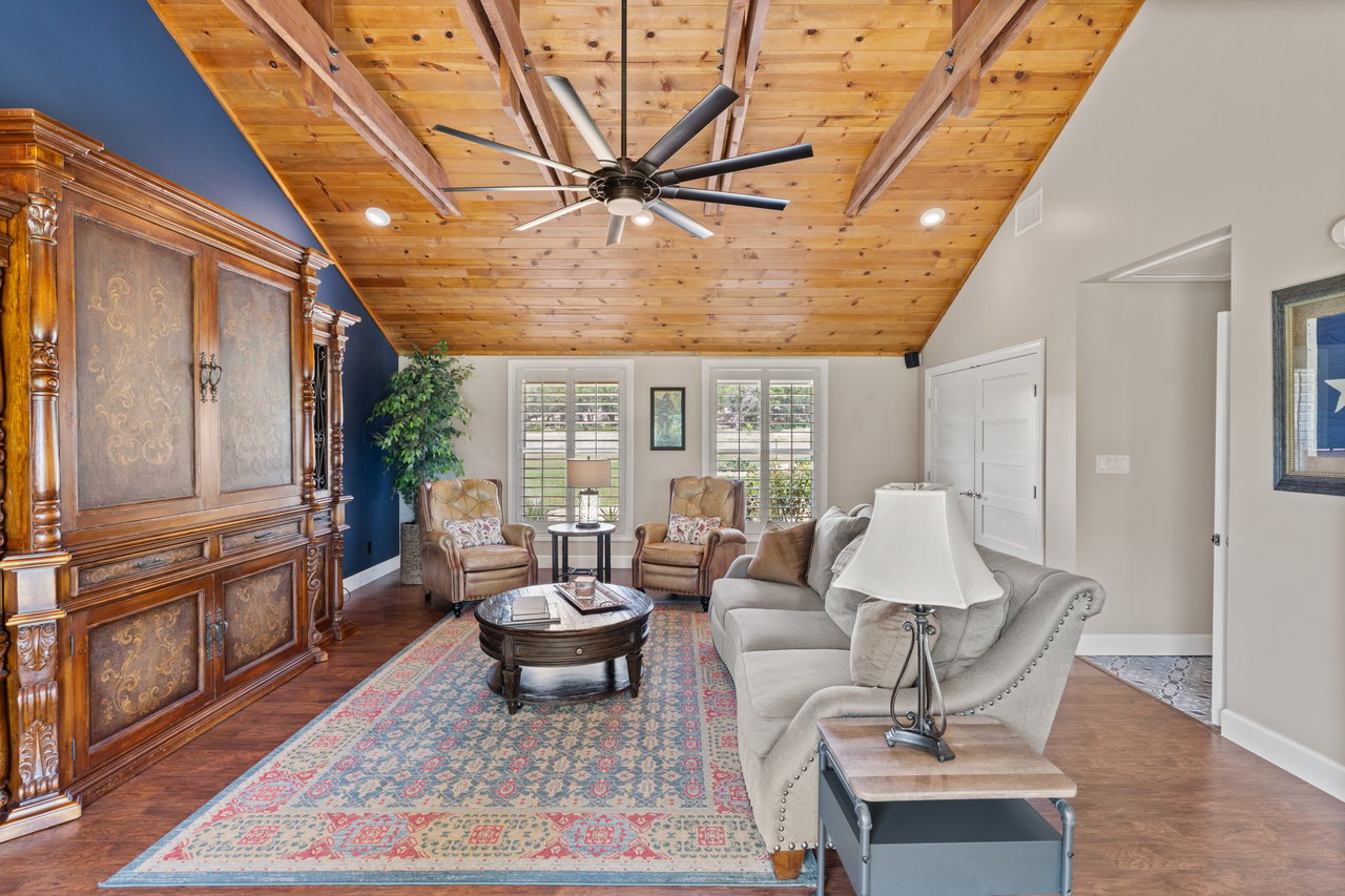14909-B Fitzhugh Road