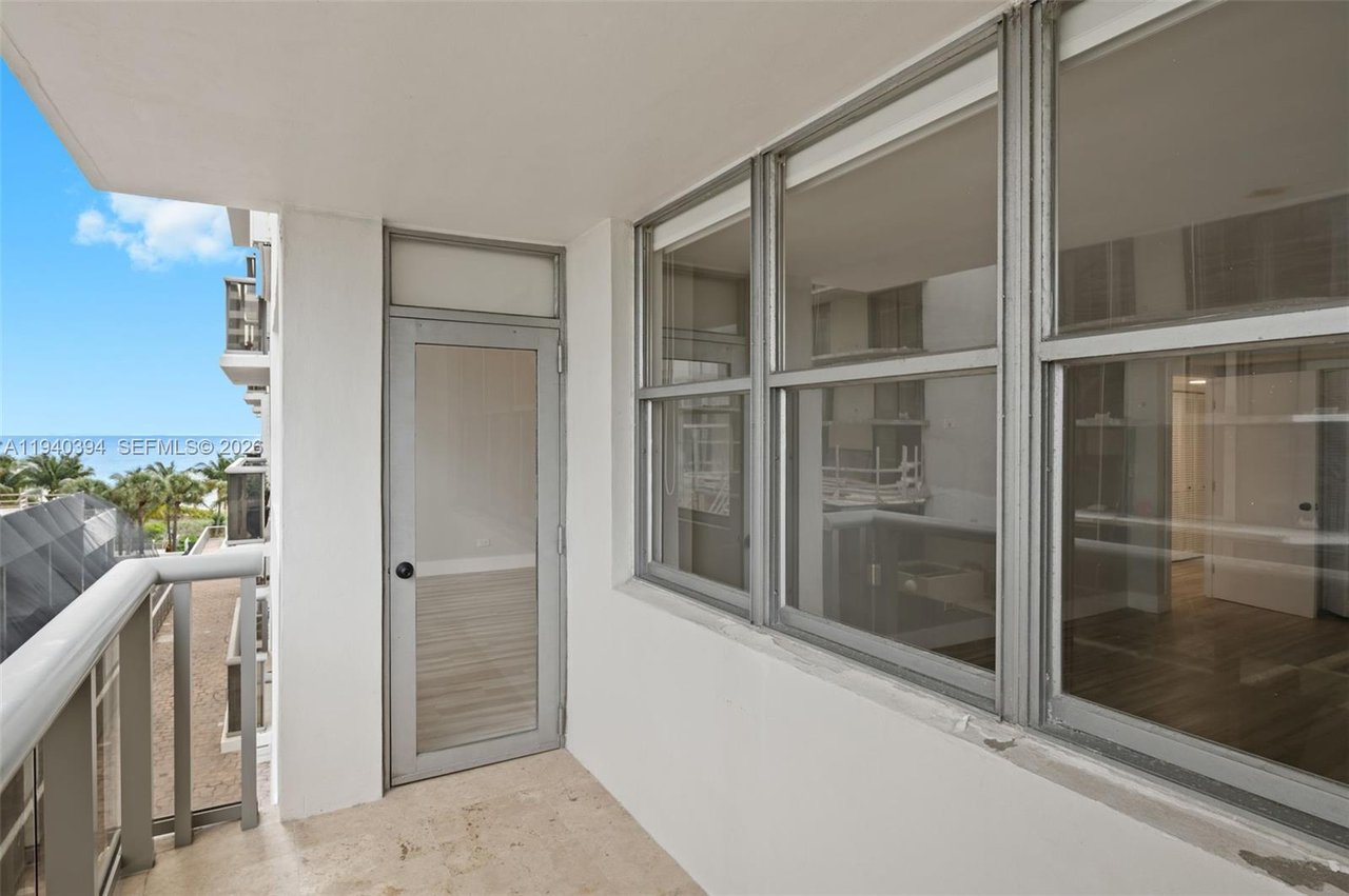 Maison Grande Condo, Unit 509