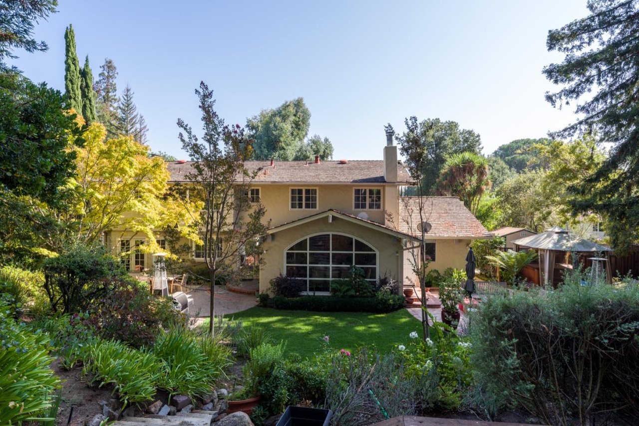 1115 Cascade Drive