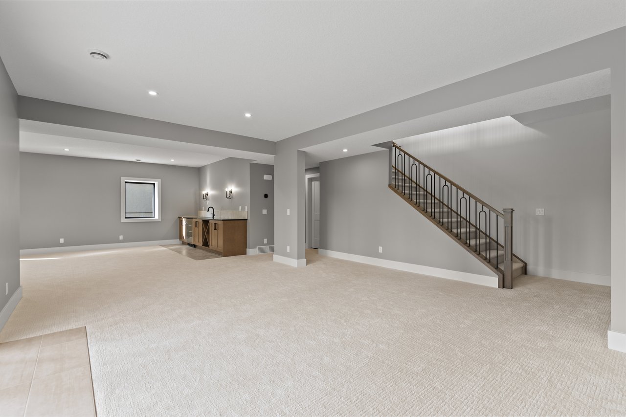 265 Rowmont Drive NW