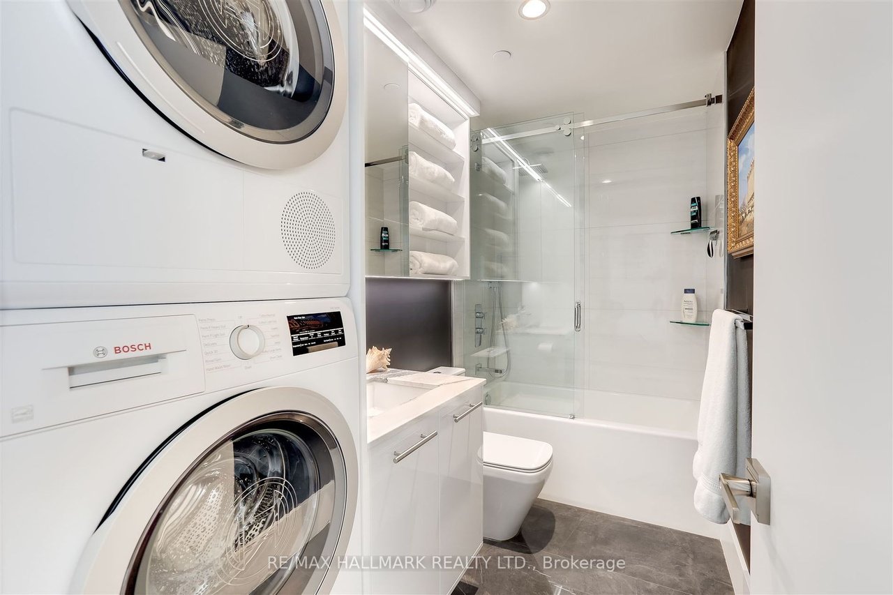 LUXURY AND SOPHISTICATION 