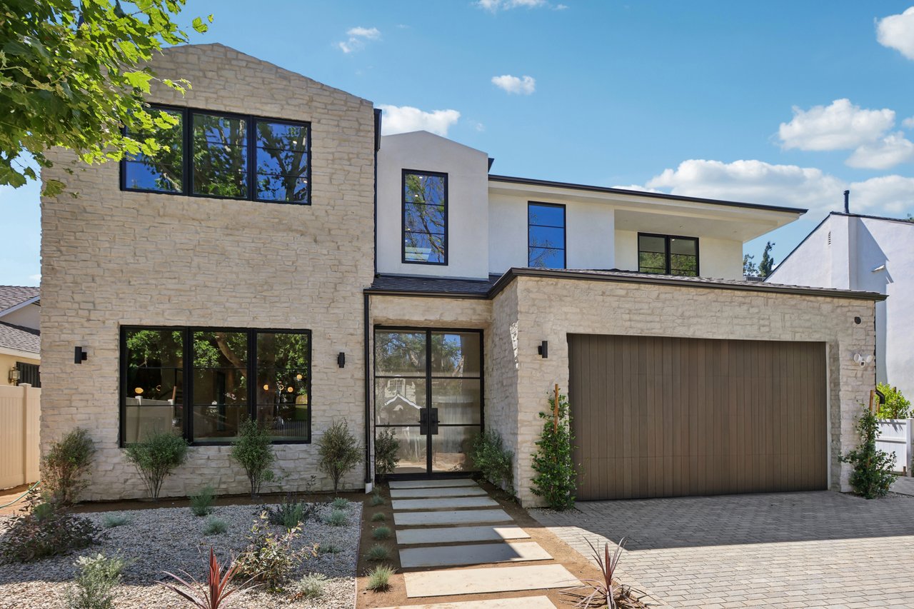 4113 Woodman Ave, Sherman Oaks